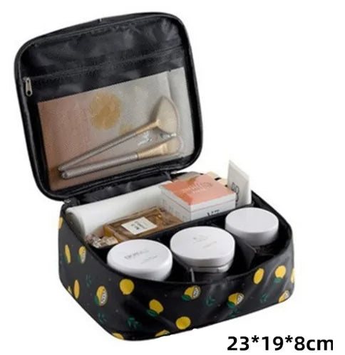 BeautyDen Travel Cosmetic Organizer